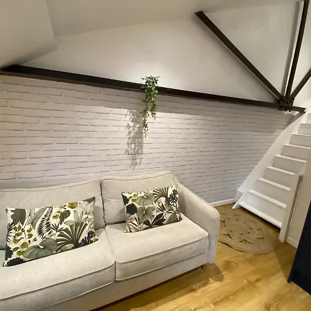 Entre Parenthese Apartman *